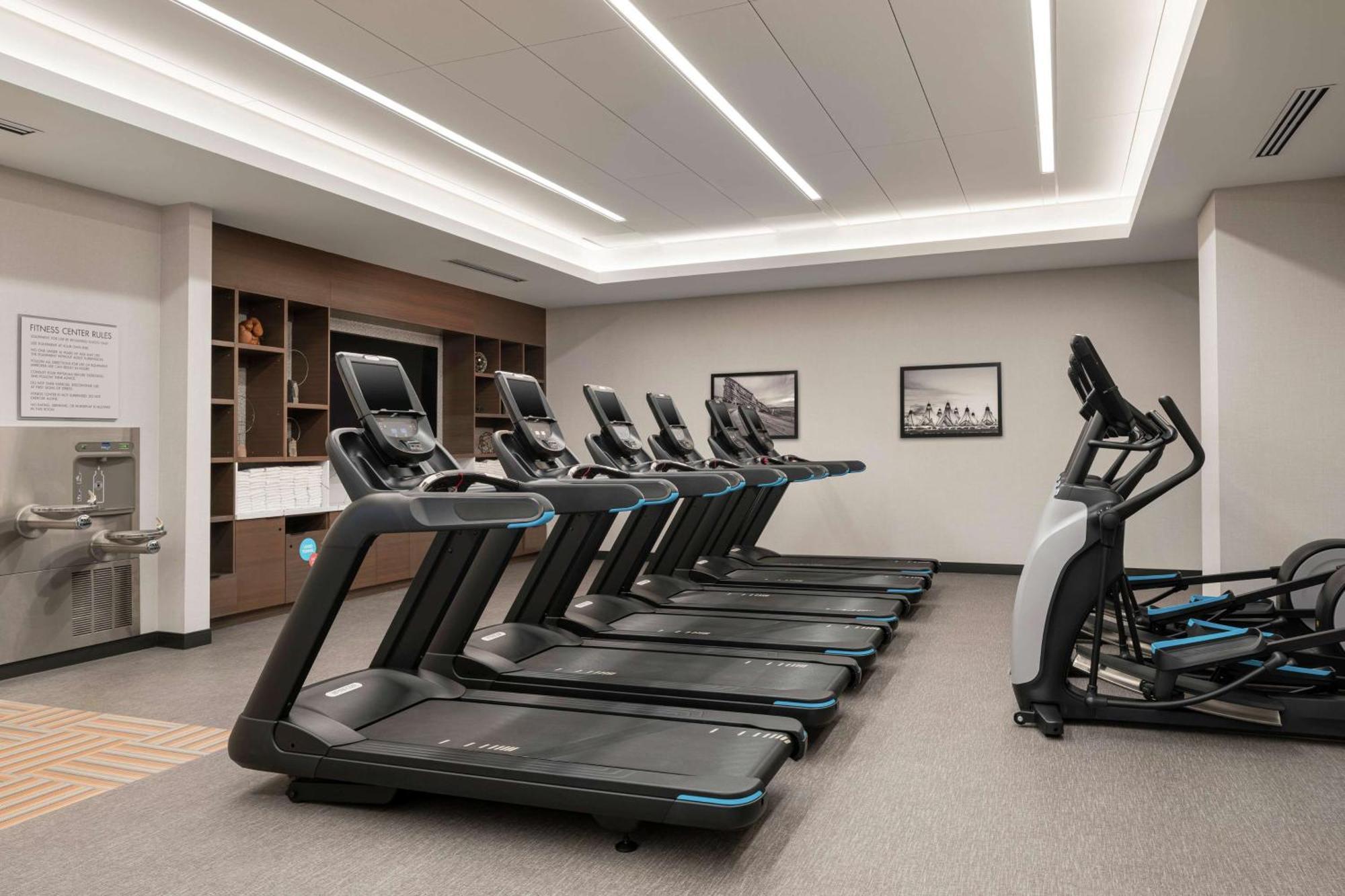 Home2 Suites By Hilton Denver Downtown Convention Center Экстерьер фото