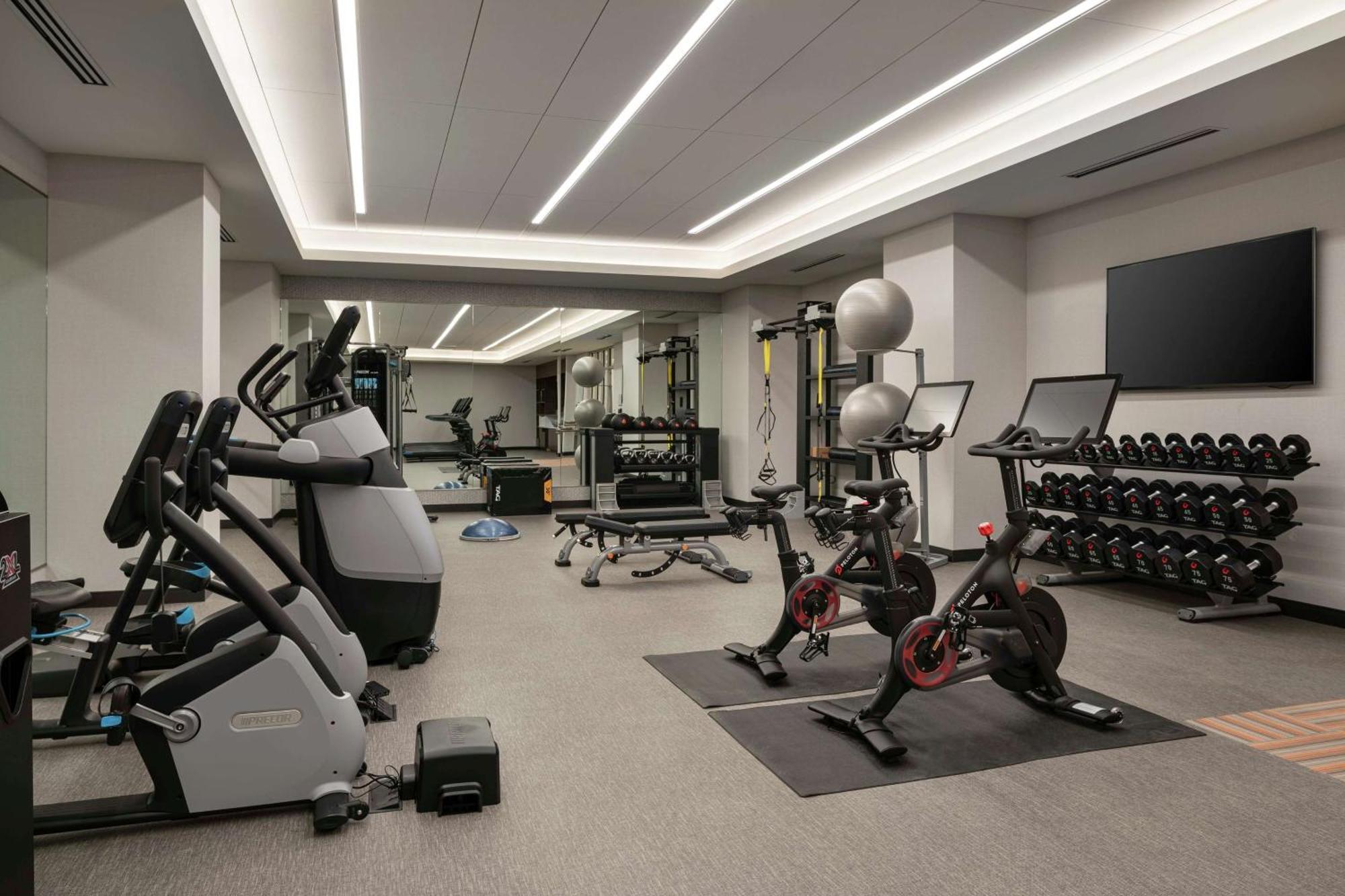Home2 Suites By Hilton Denver Downtown Convention Center Экстерьер фото